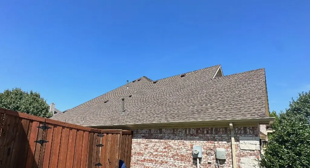 Completed roof replacement project in San Elizario